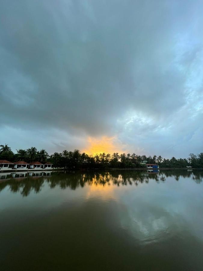 Veda5 Wellness Retreat & Spa Old Goa Exterior foto